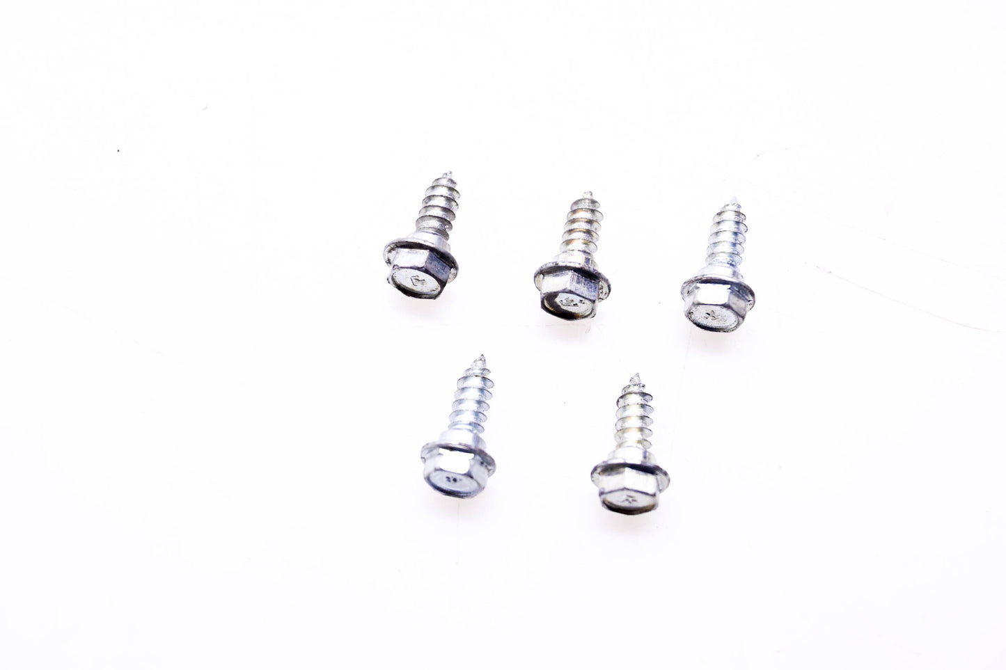 New OEM Briggs & Stratton 94073 Clamp Screws Qty 5 NOS