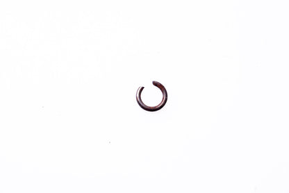 New OEM Briggs & Stratton 263080 Retainer NOS