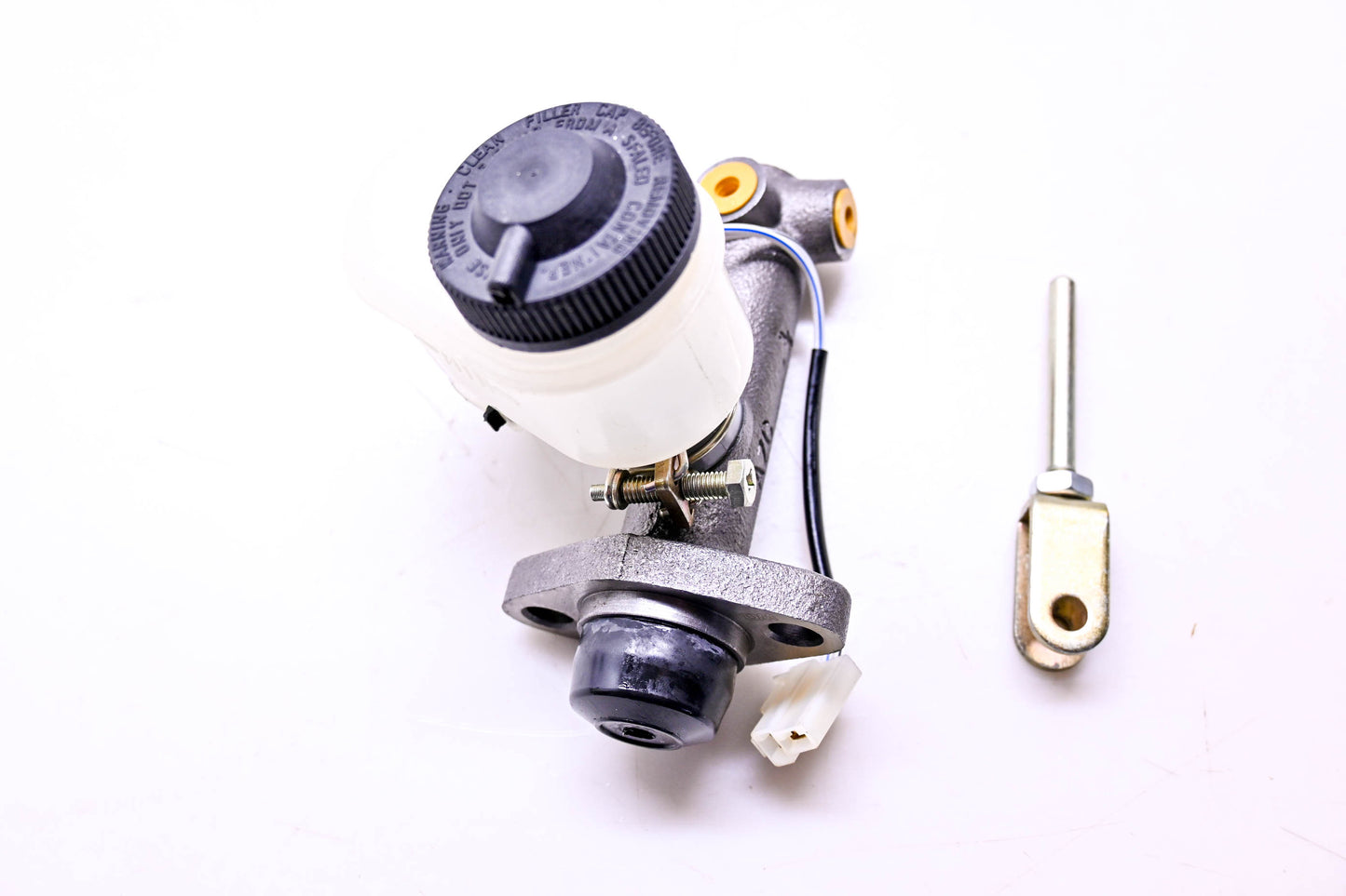 Total Source 1039585, CT1039585 Master Cylinder fits Caterpillar NOS