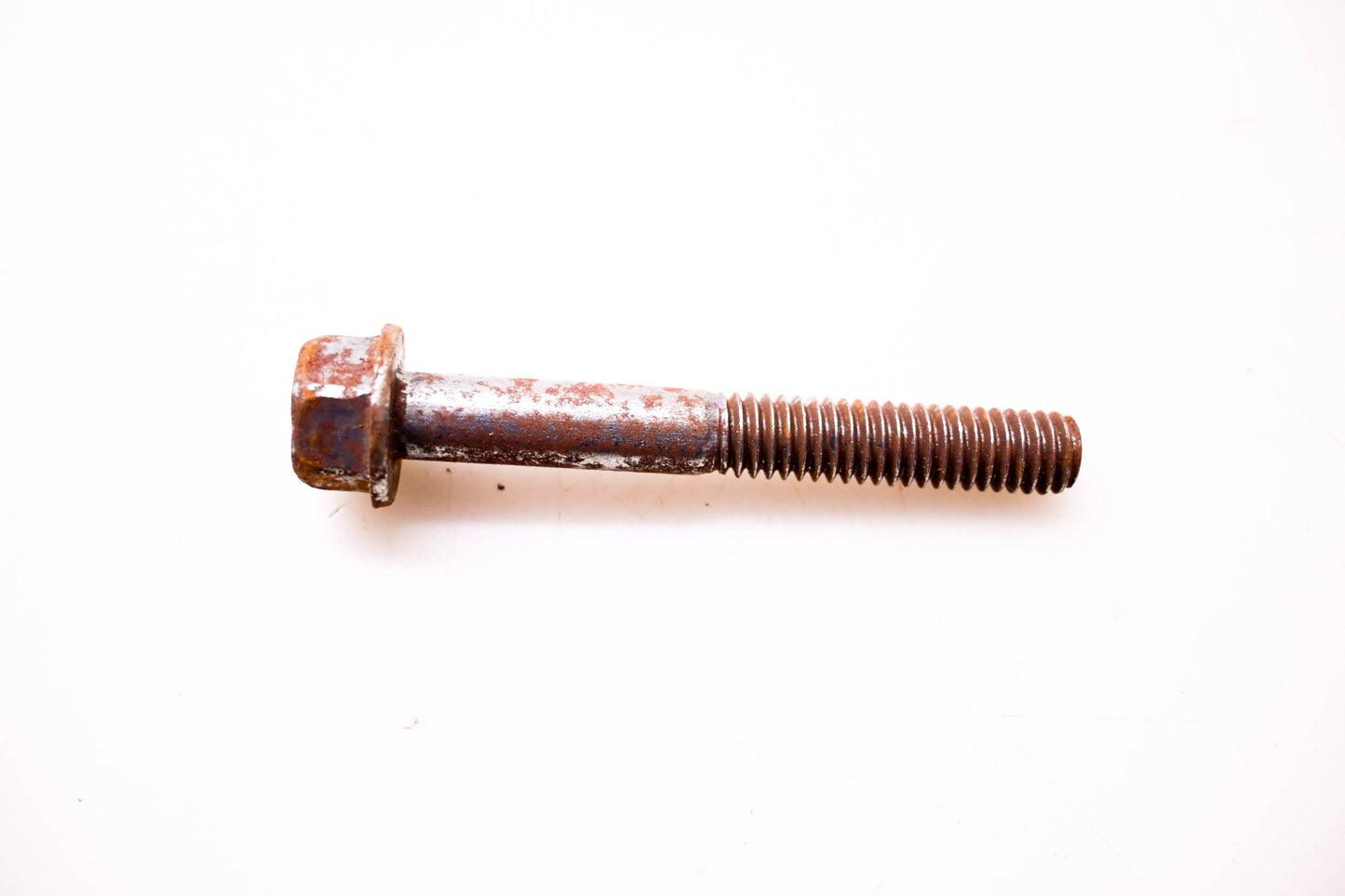 New OEM Briggs & Stratton 93369 Screw NOS