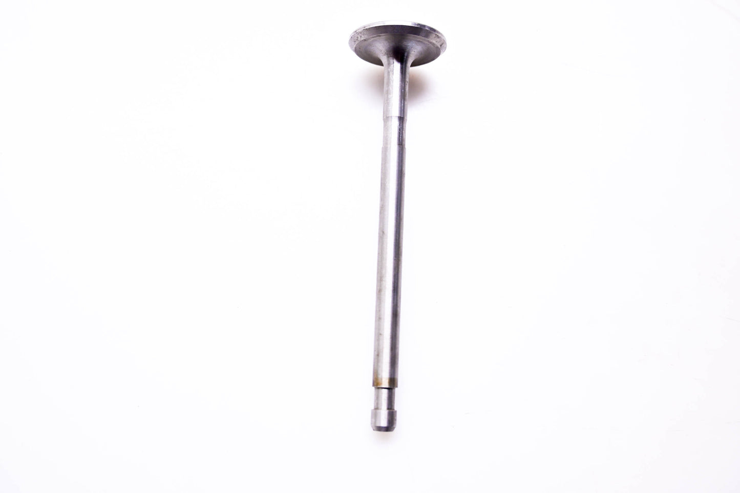 New OEM Briggs & Stratton 261207 Valve NOS