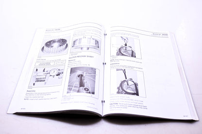 Bombardier 219100174 2004 Shop Manual
