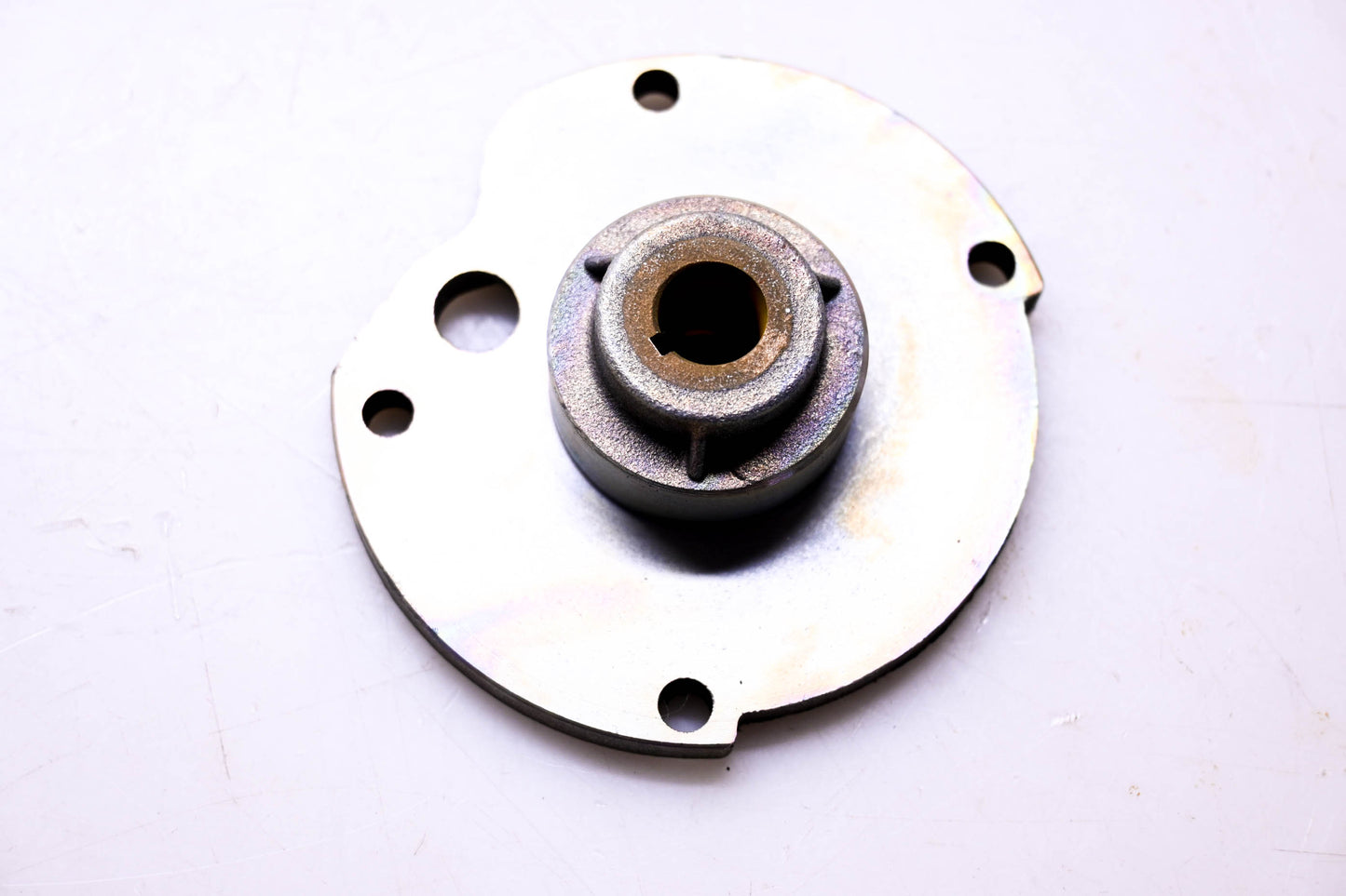 OMC 382796 Drive Shaft Housing & Seal Plate NOS