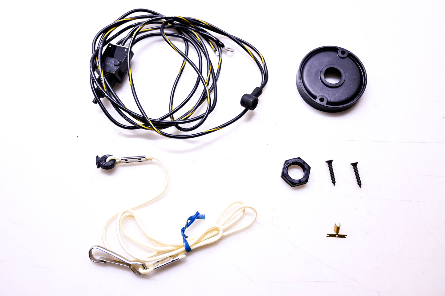 OMC 173960 Emergency Ignition Cut-Off Switch Kit NOS