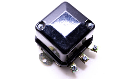 Rotary 31-1927, N-6922 Voltage Regulator NOS
