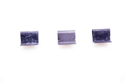 Snapper 15664 Headlight Clips Qty 3 NOS