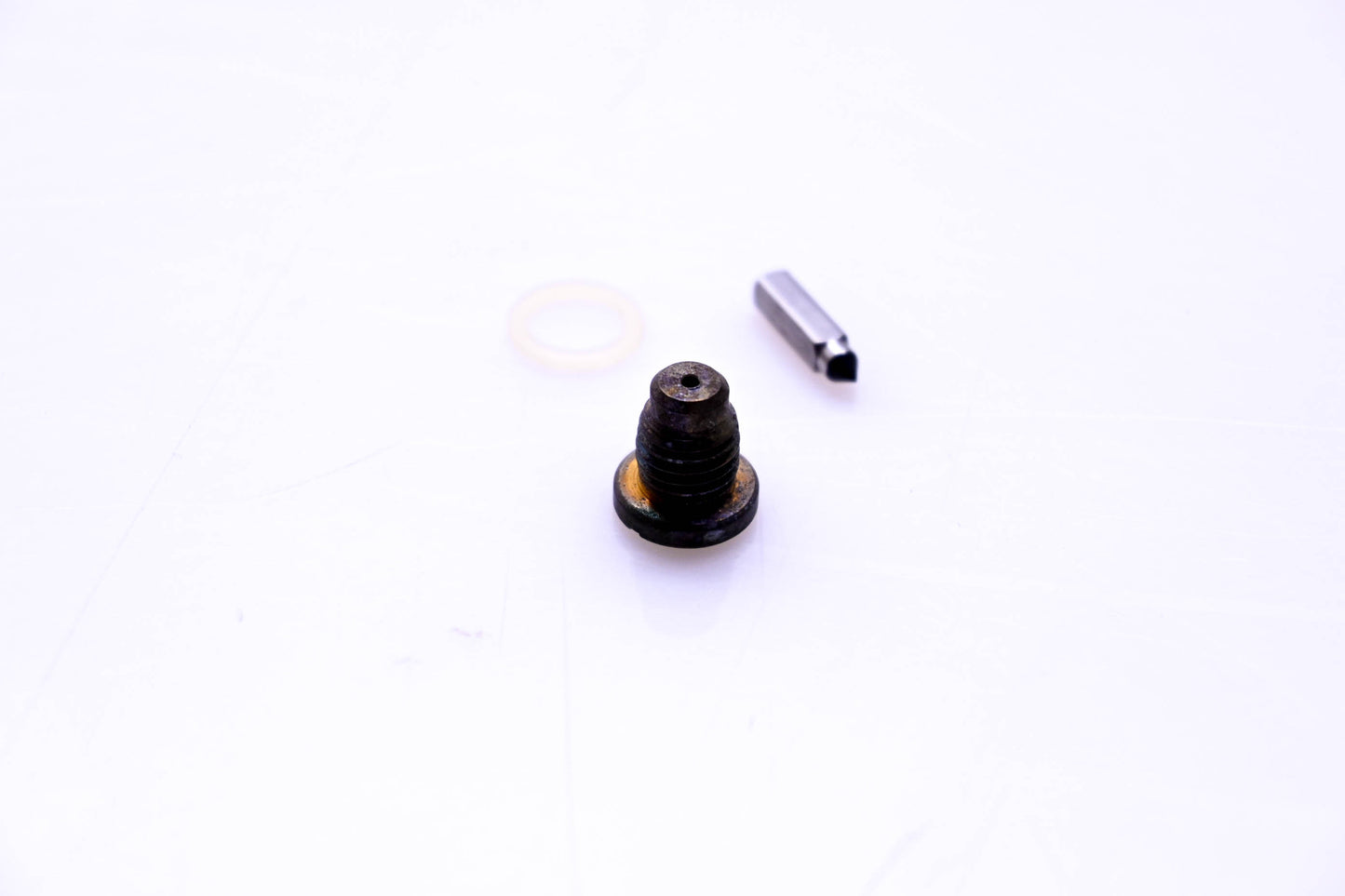 OMC 379313 Valve Needle Seat Kit NOS