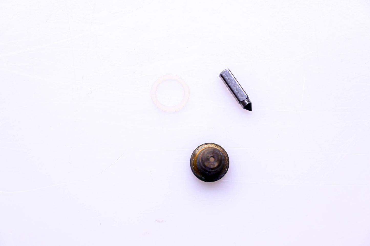 OMC 379313 Valve Needle Seat Kit NOS
