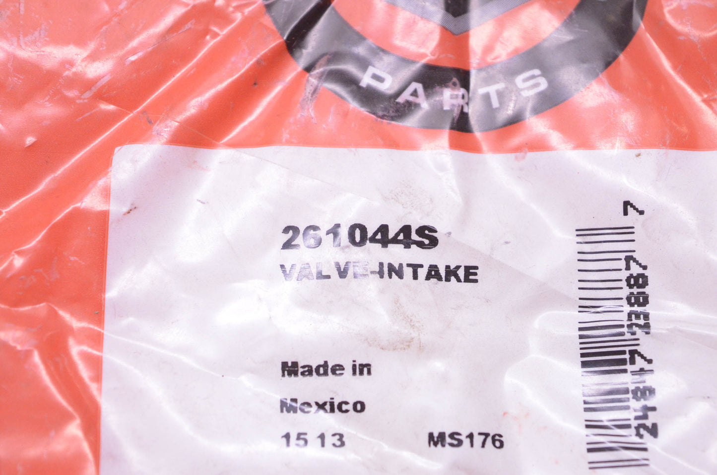 New OEM Briggs & Stratton 261044S Intake Valve NOS