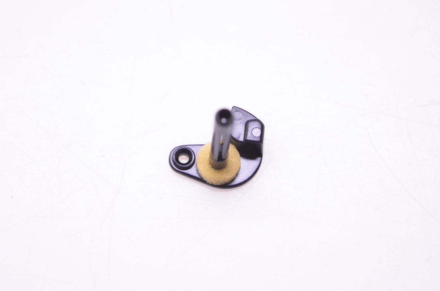 New OEM Briggs & Stratton 696565 Throttle Shaft NOS