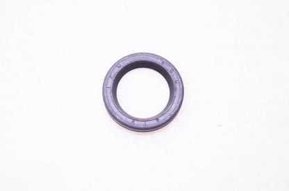 New OEM Briggs & Stratton 299819S Oil Seal NOS