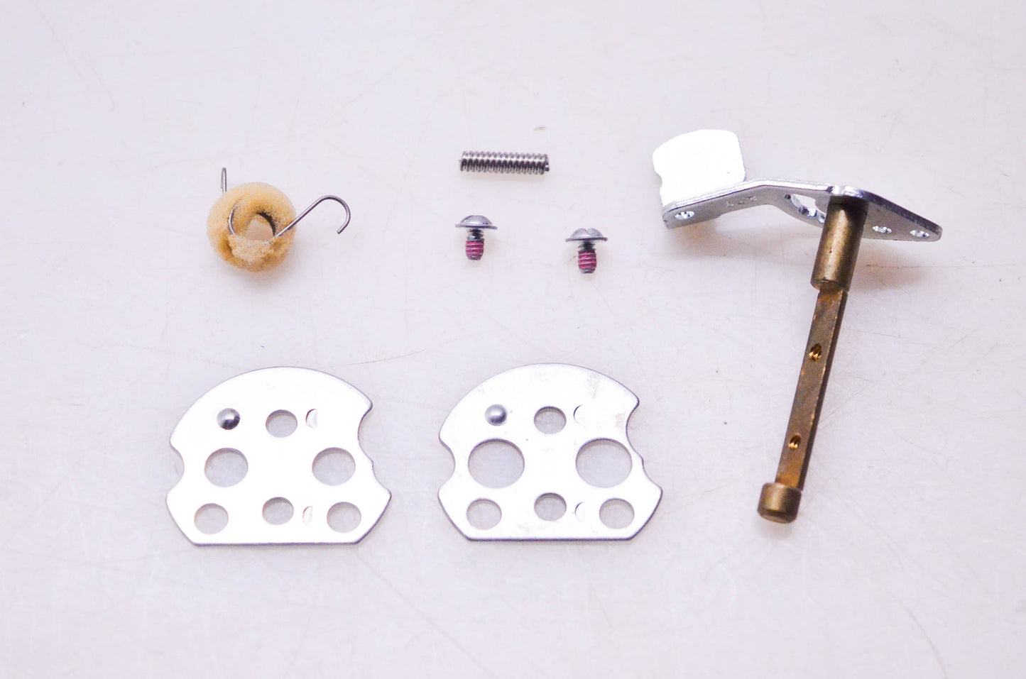 New OEM Briggs & Stratton 495097 Choke Shaft Kit NOS