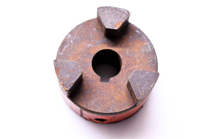 Lovejoy L-095, 68514411085 Jaw Coupling 5/8" Shaft NOS