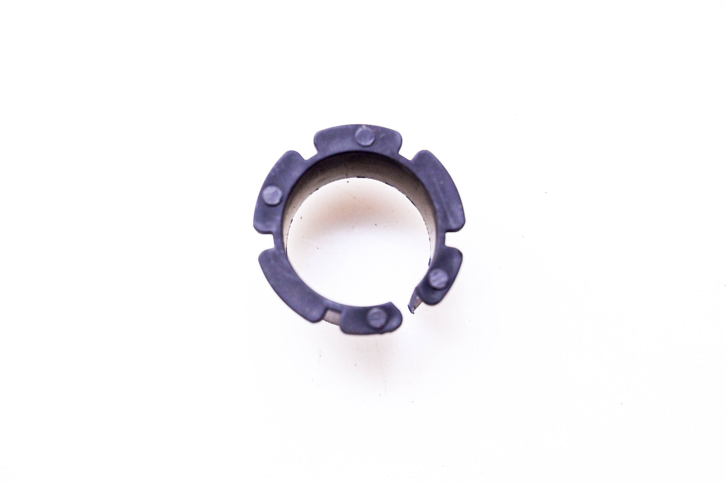 MTD 741-0493A Bushing NOS