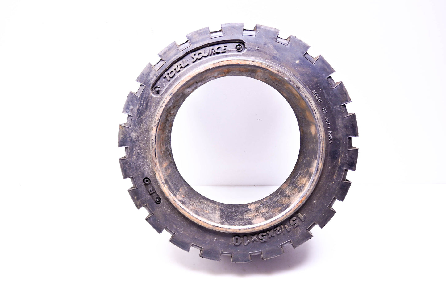 Total Source YA503-7, L131002532 15 1/2x5x10 Solid Forklift Tire Press-On NOS