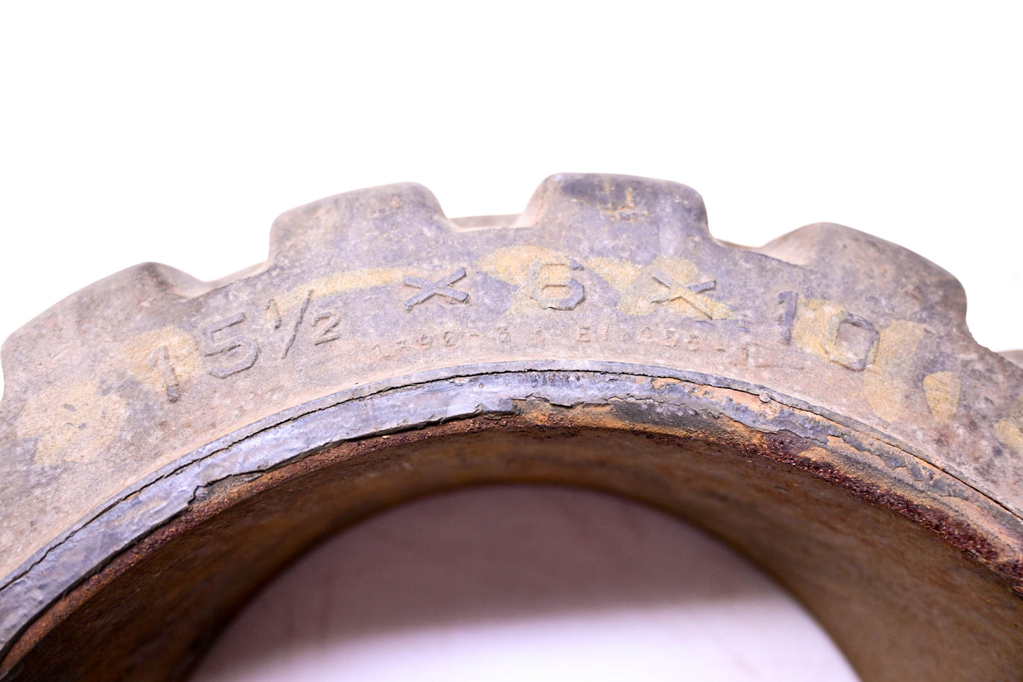 B. F. Goodrich Tires201-32 Deluxe Cushion 15 1/2x6x10 Solid Forklift Tire Press-On NOS