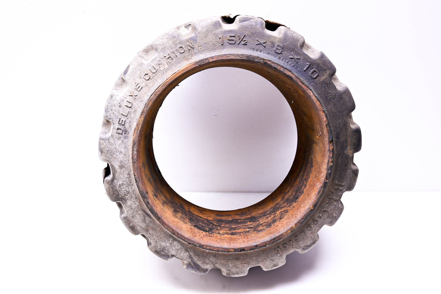 B. F. Goodrich Tires201-33 Deluxe Cushion 15 1/2x6x10 Solid Forklift Tire Press-On NOS