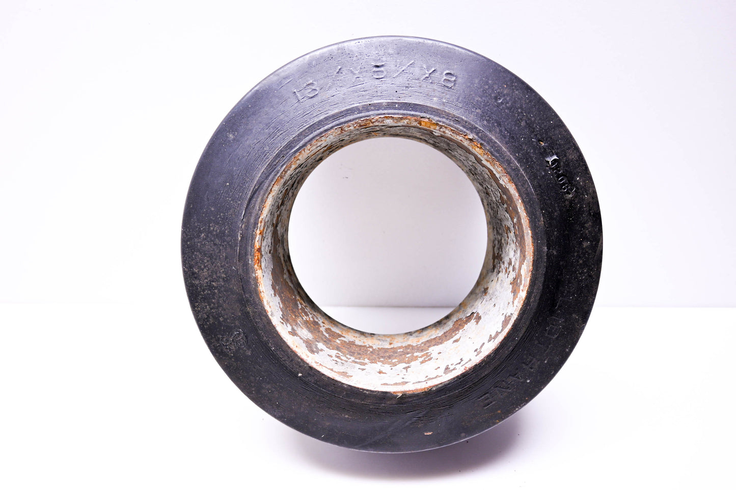 Solidthane YA503-11 13.5x5x8 Solid Forklift Tire Press-On NOS