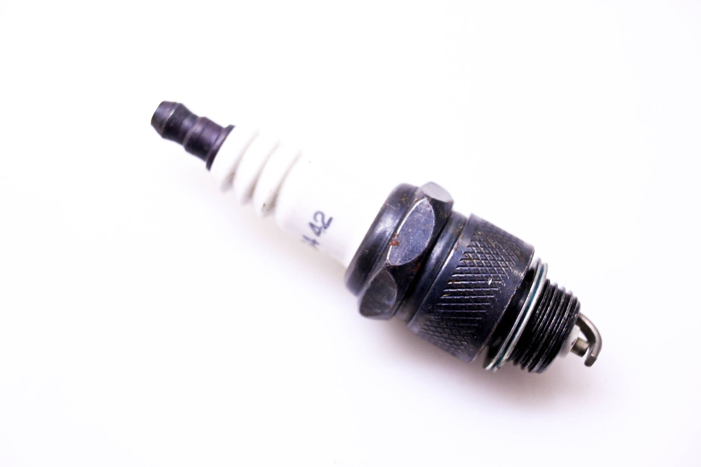 Shell S4 42 Spark Plug NOS