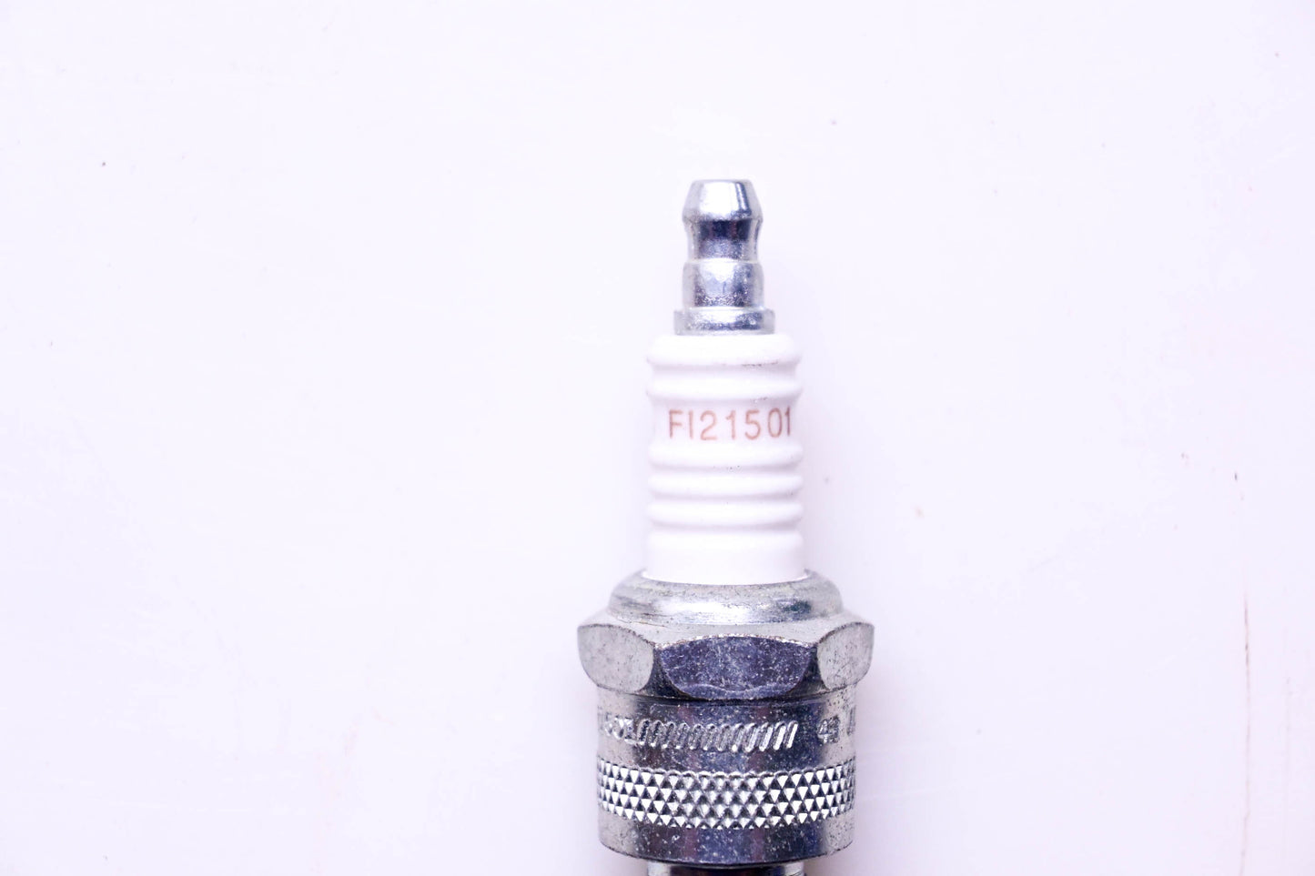 Champion FI21501 Copper Plus Spark Plug NOS