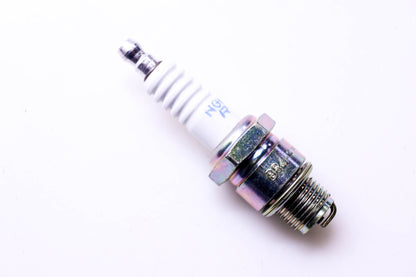 NGK BR4HS, 3322 Spark Plug NOS