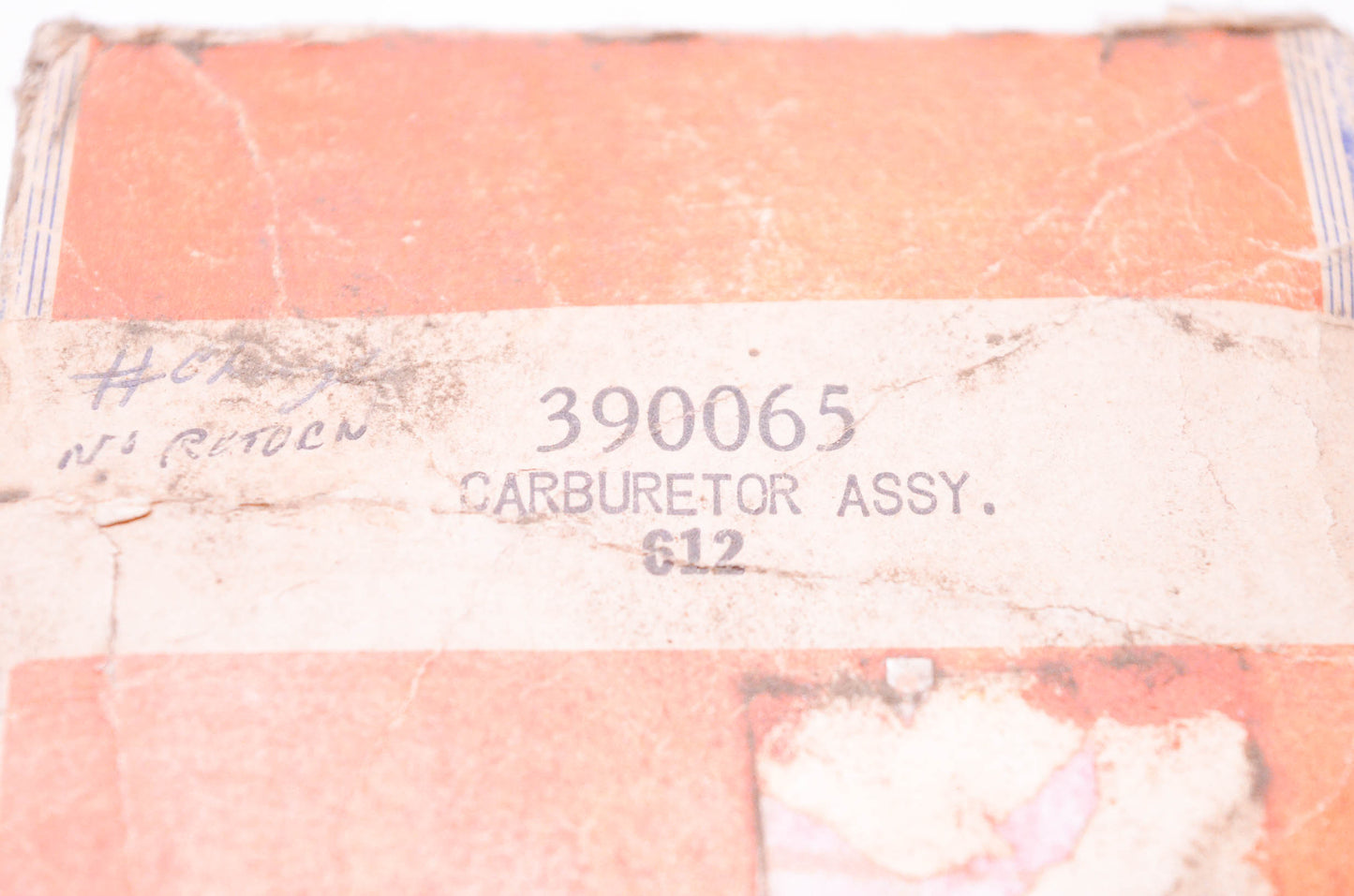 New OEM Briggs & Stratton 390065 Carburetor Kit NOS