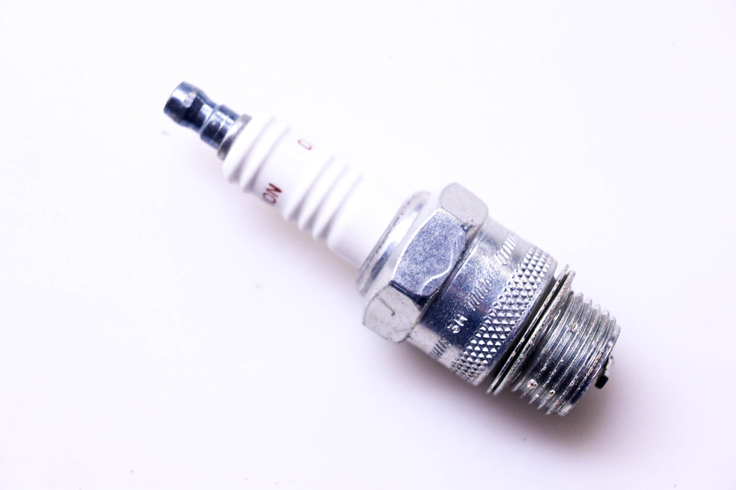 Champion 502, D21 Copper Plus Spark Plug NOS