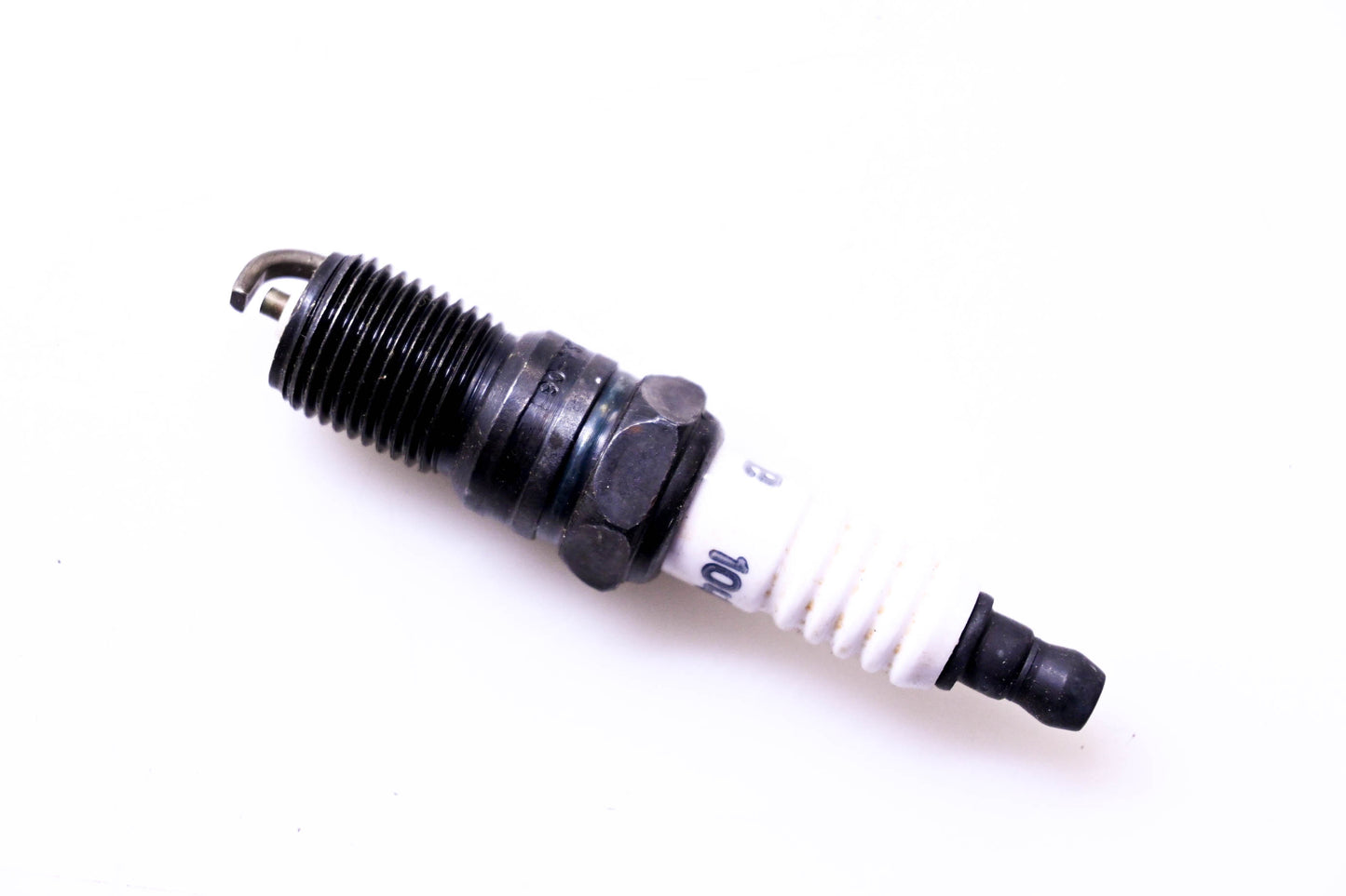 Autolite 104 Copper Core Spark Plug NOS