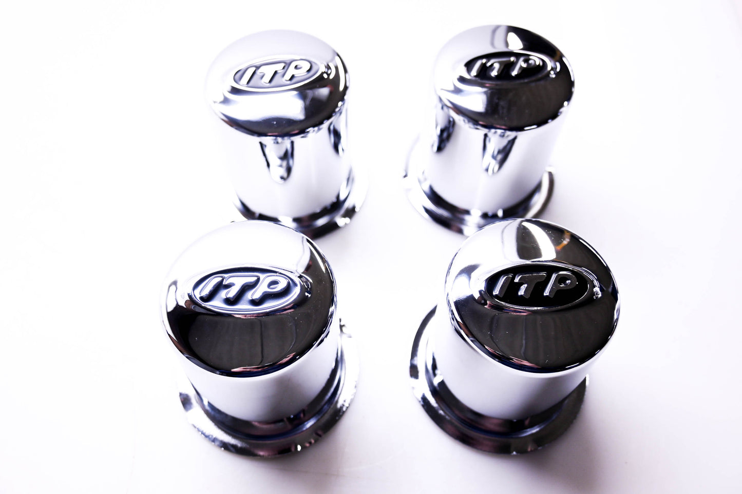 ITP SM1300-H 4 Chrome Caps NOS