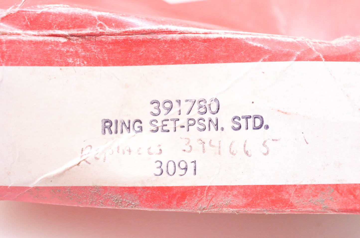New OEM Briggs & Stratton 391780 Piston Rings NOS