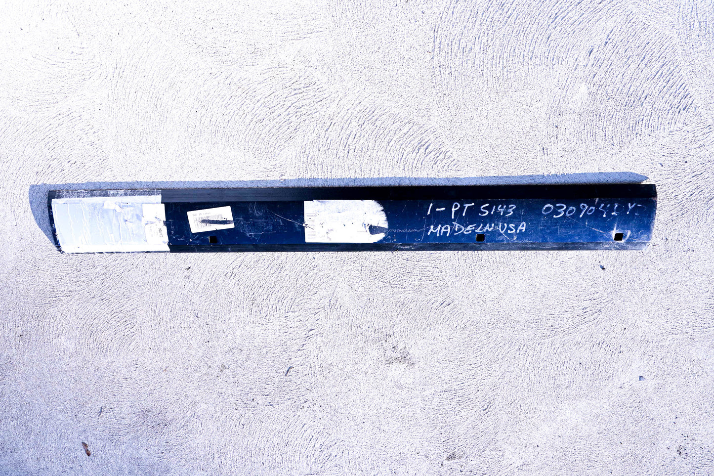 New OEM John Deere 030904DY2 Cutting Edge 54" NOS