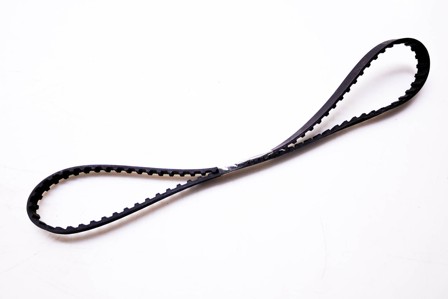 Aftermarket 9140106800, E388052 Long Drive Timing Belt NOS