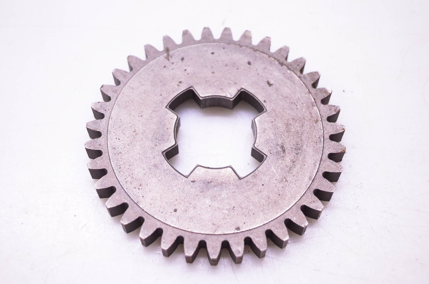 New OEM Tecumseh 778125 Spur Gear NOS