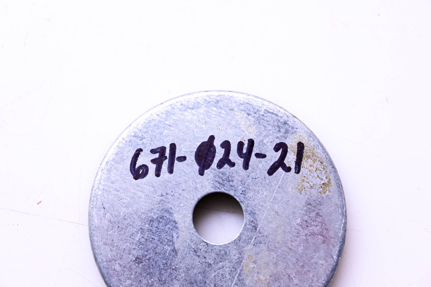 Total Source 671-024-21, RA671-024-21 Thread Guard fits Raymond NOS