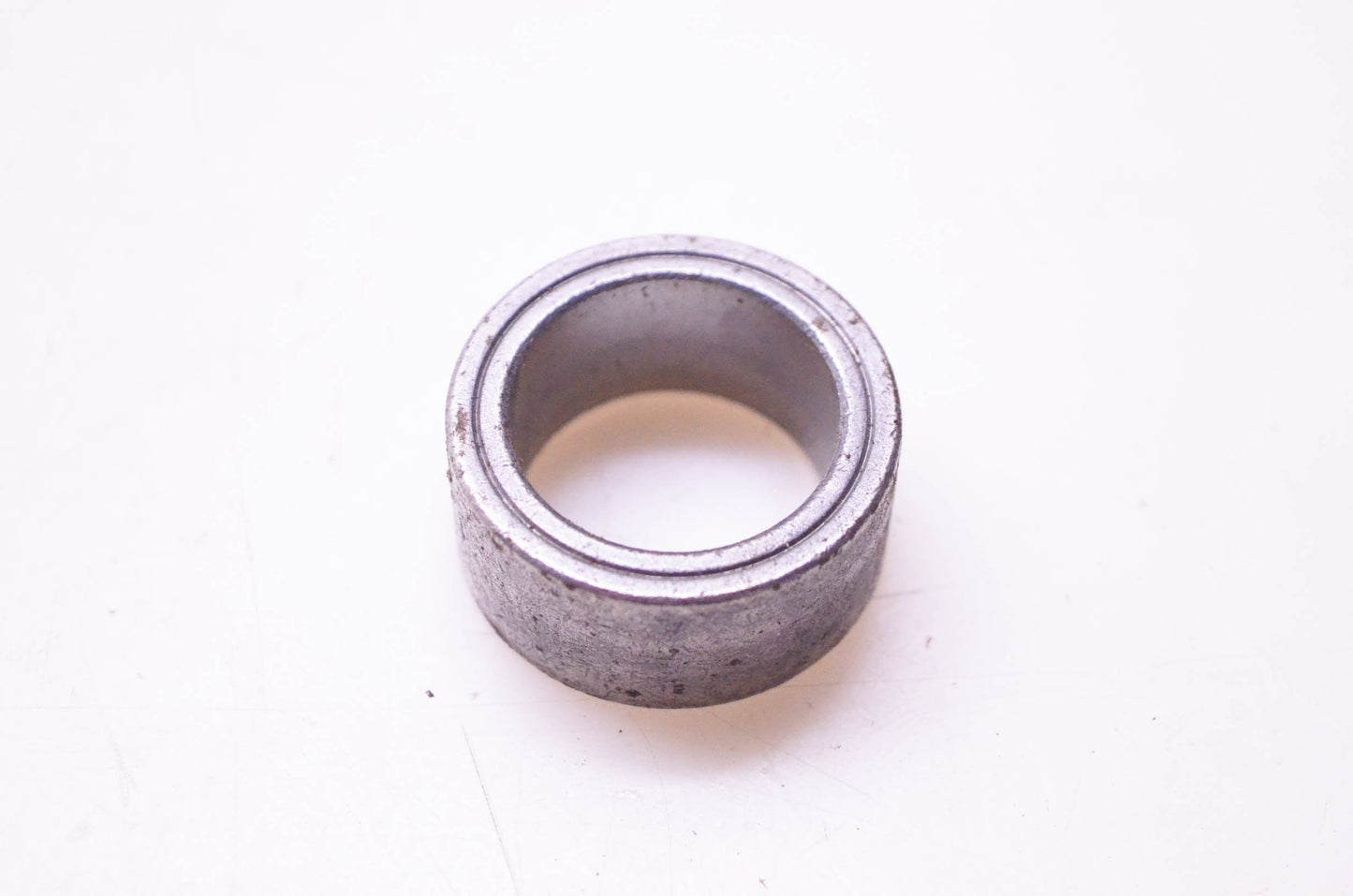 New OEM Tecumseh 786084 Spacer NOS