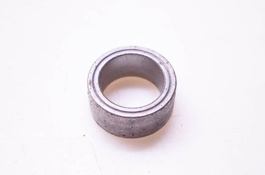 New OEM Tecumseh 786084 Spacer NOS
