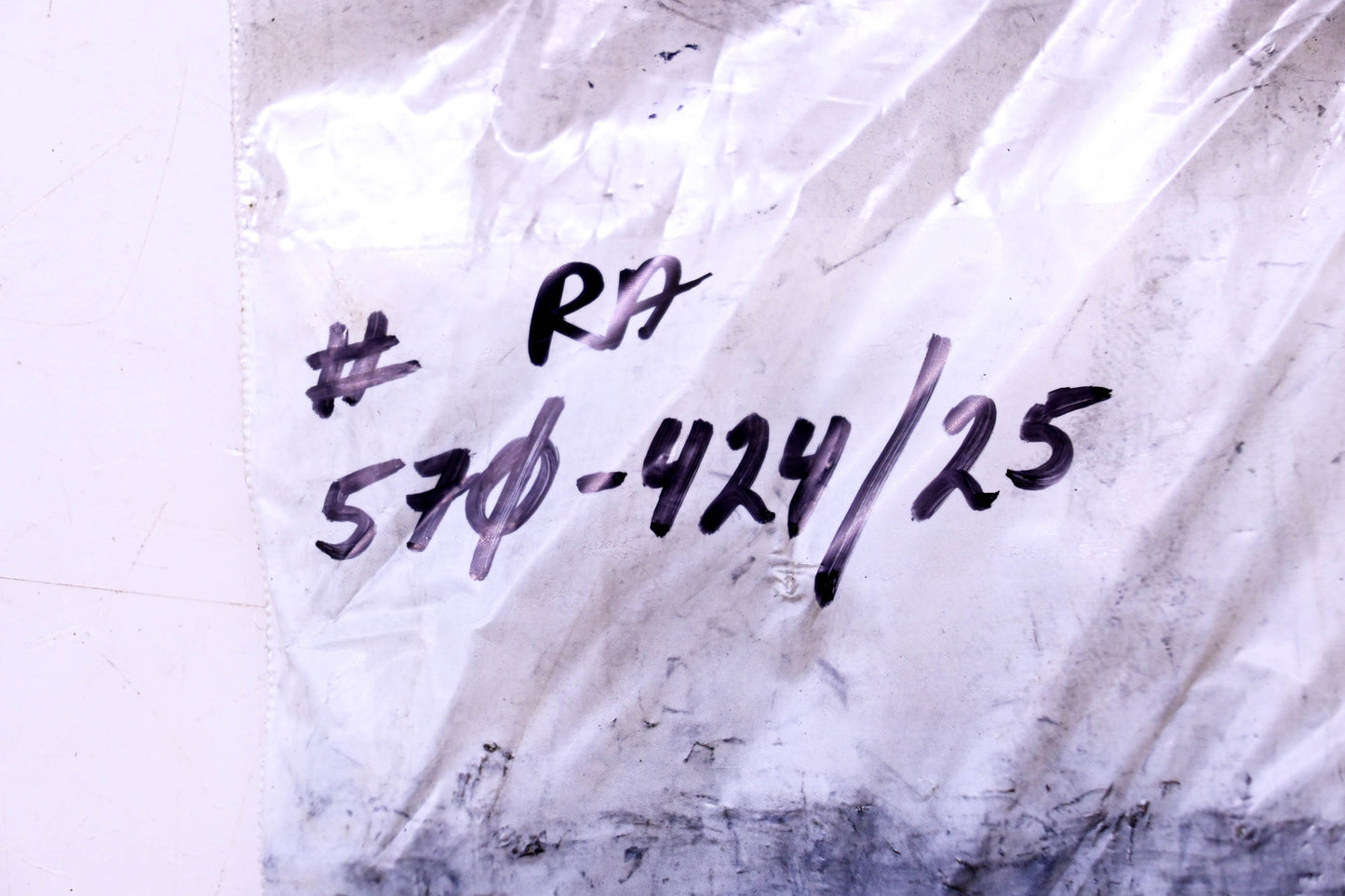 Total Source 570-424/25, RA570-424/25 Brush fits Raymond NOS