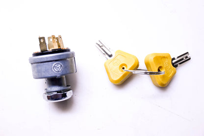 Total Source 2368655, CL2368655 Ignition Switch with Two Keys fits Clark NOS