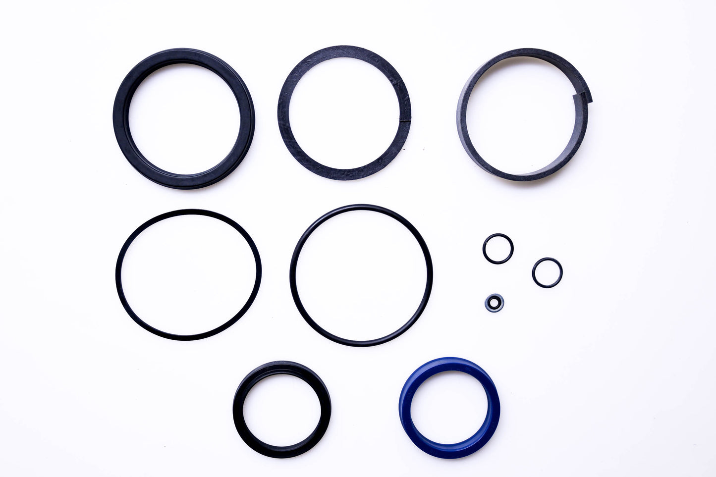 Total Source 1358969, HY1358969 Lift Cylinder Seal Kit fits Hyster NOS