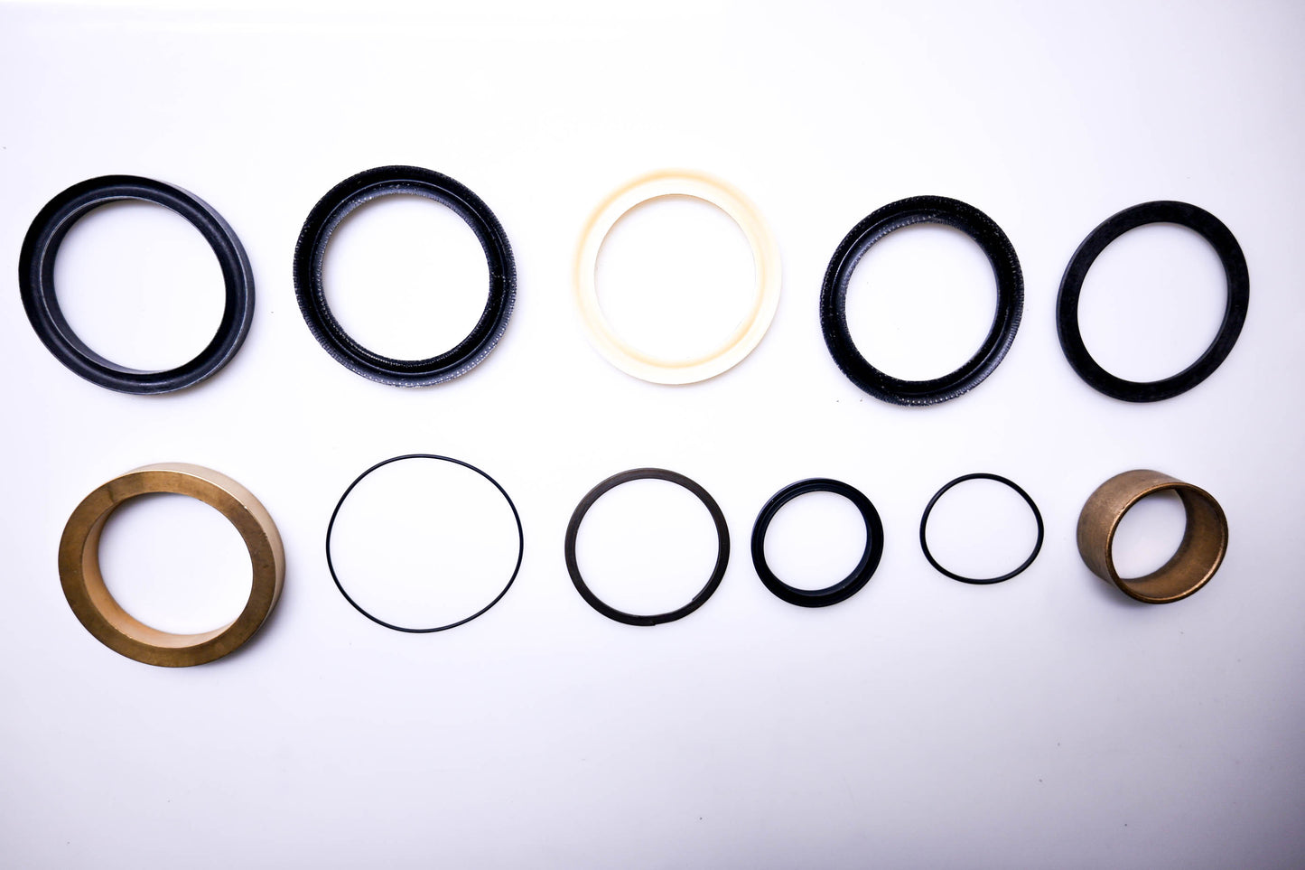 Total Source 502566004, YT502566004 Lift Cylinder Seal Kit fits Yale NOS
