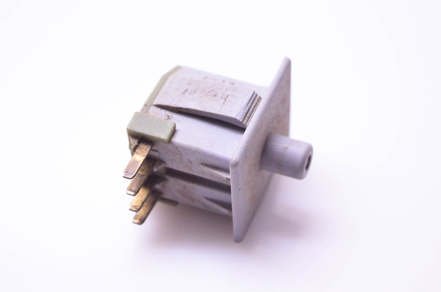 New OEM Husqvarna 532176138 Push-in Interlock Switch NOS