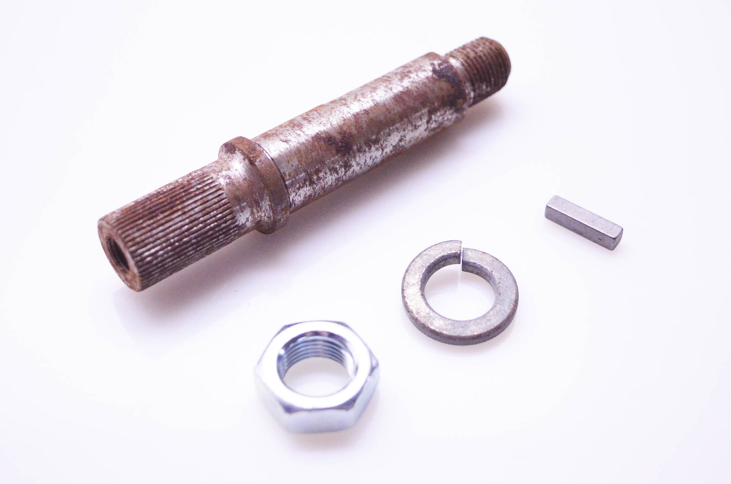 Stens 753-0307 Spindle Kit NOS