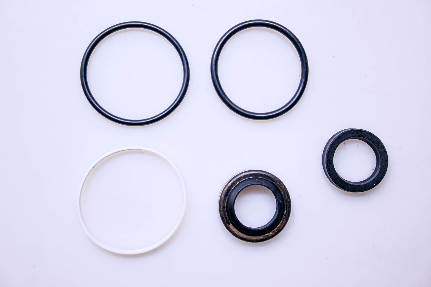 Yale 901247850 Seal Kit NOS