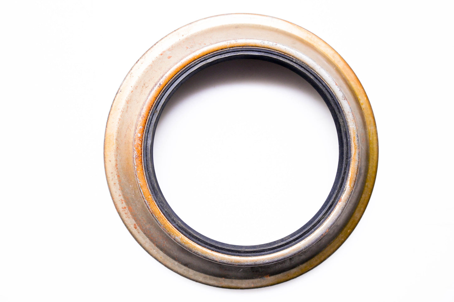 Total Source 500135200, YT500135200 Seal Drive Hub fits Yale NOS