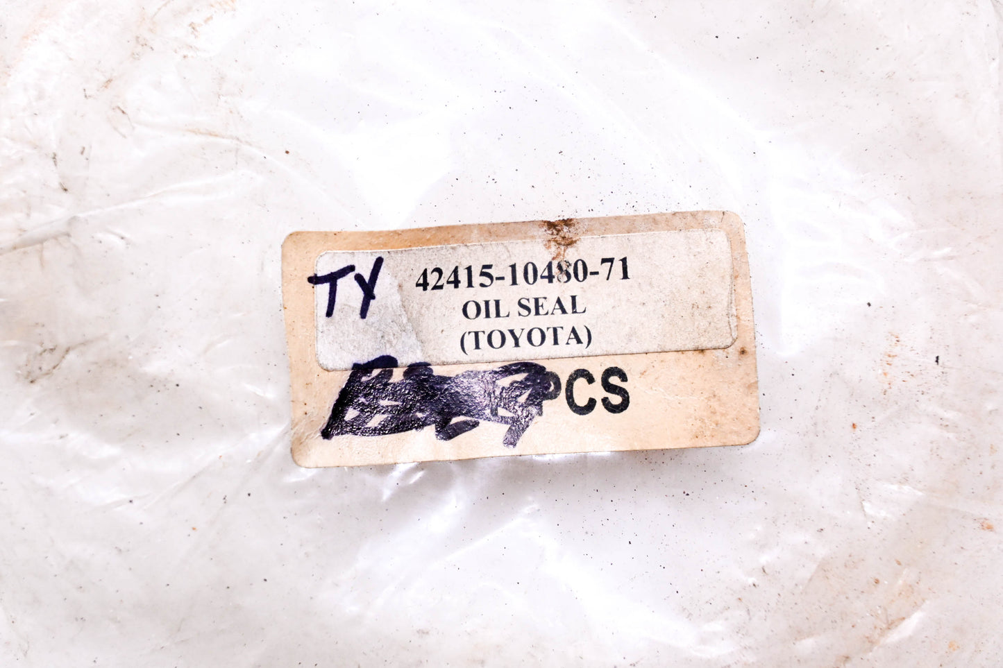 Total Source 42415-10480-71, TY42415-10480-71 Oil Seal fits Toyota NOS