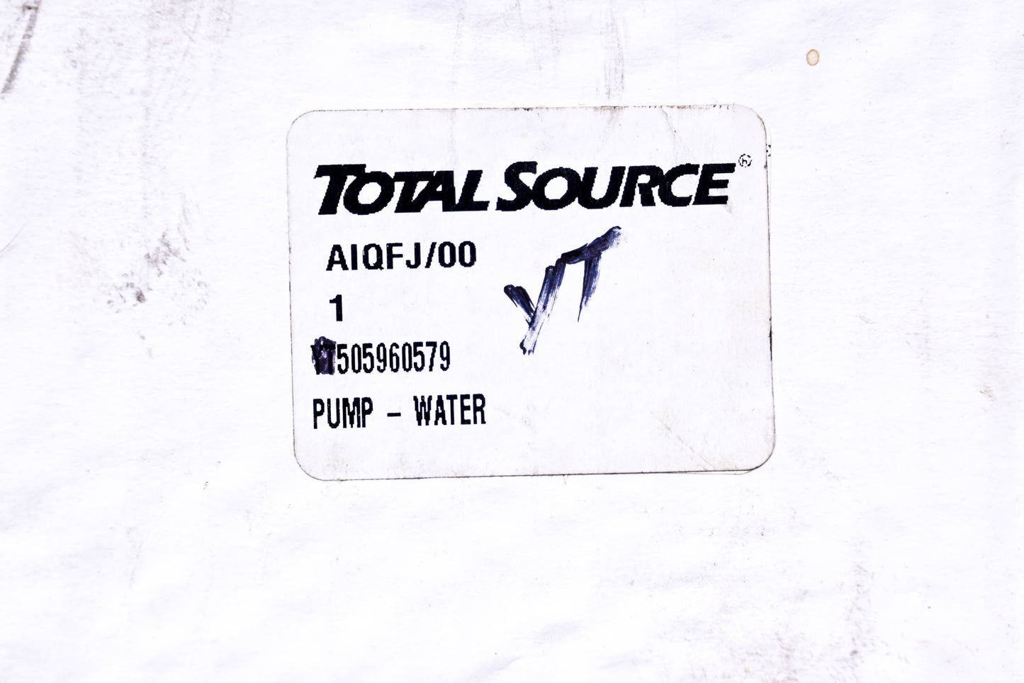 Total Source 505960579, YT505960579 Water Pump NOS