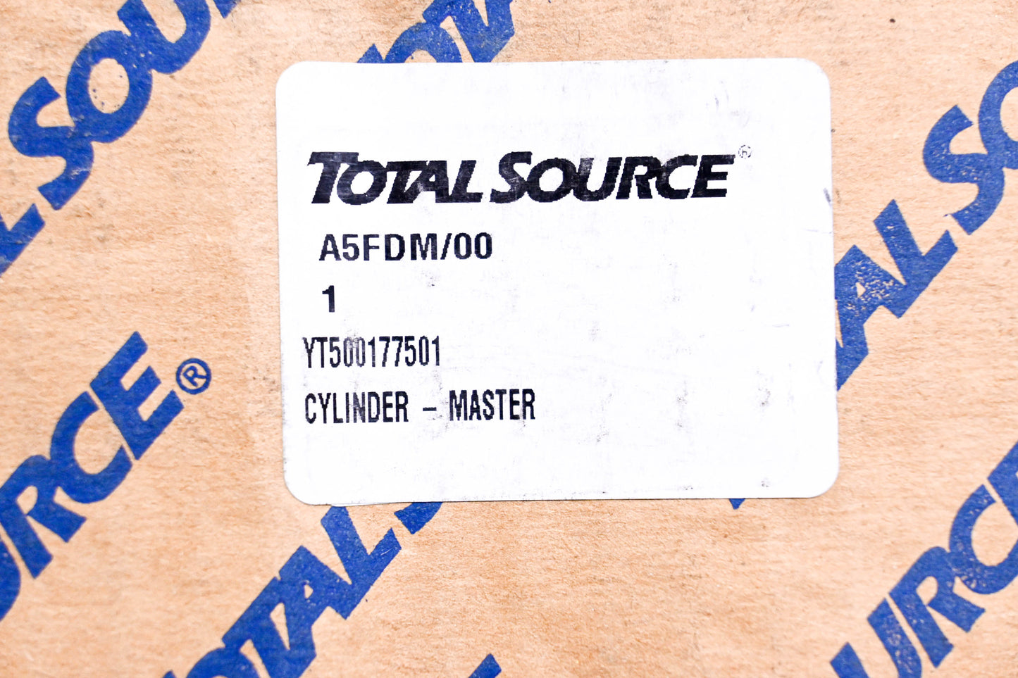 Total Source 500177501, YT500177501 Master Cylinder fits Yale NOS