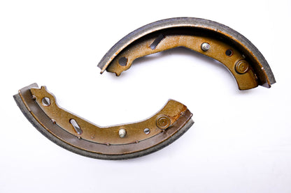 Intrupa 93-134, HY316414 Brake Shoe Kit fits Hyster NOS