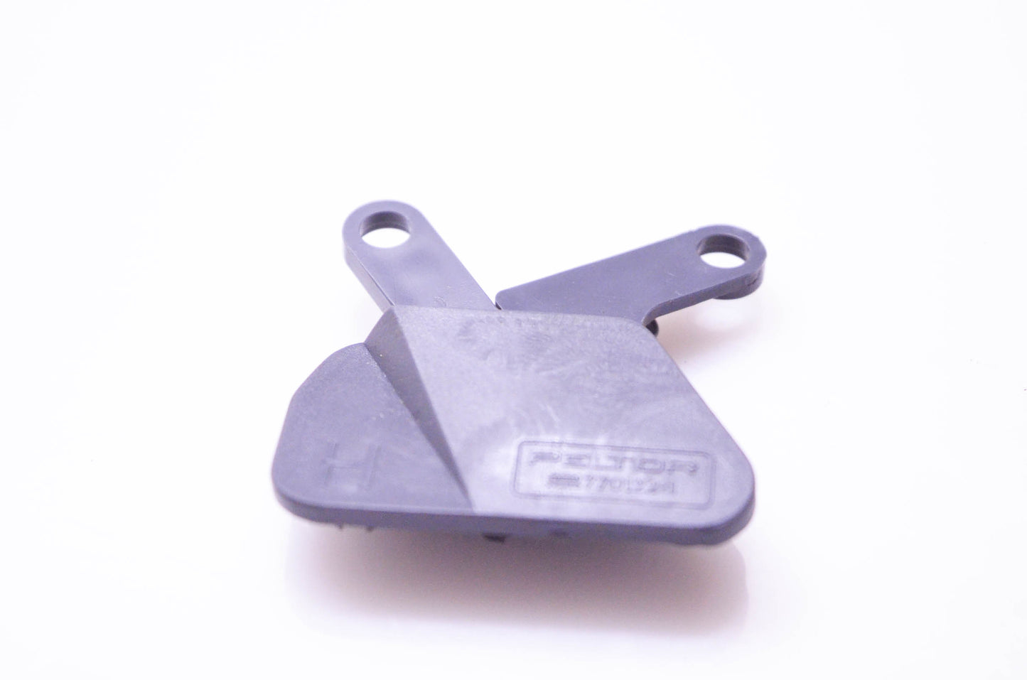 Peltor 770122-1 Hard Hat Safety Clip NOS