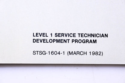 New OEM John Deere STSG-1604-1 STSG Hydrostatic Drive Description & Operation Training Guide NOS